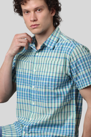 Men's Half Sleeve Checked Slim Fit Casual Shirt